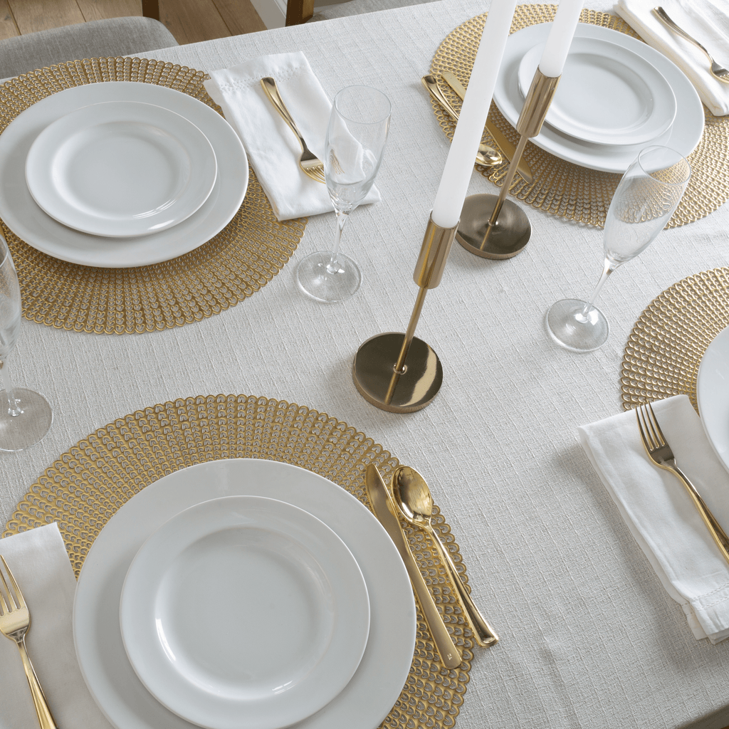 Luxe Party NYC Chargers 16" Woven Gold Round Vinyl Placemat  | 1 Placemat