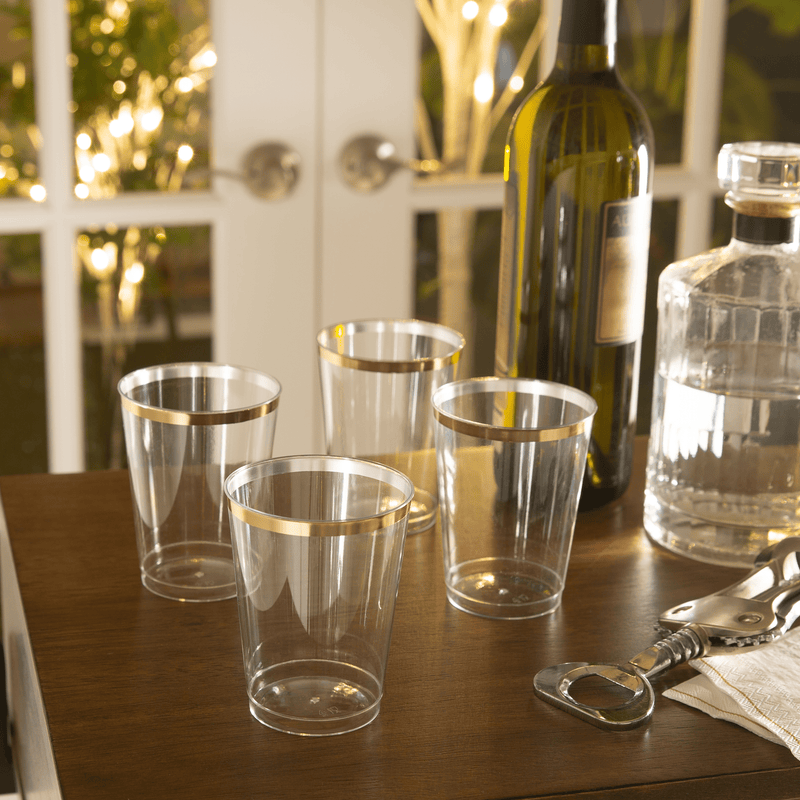 http://www.luxeparty.com/cdn/shop/files/luxe-tumblers-tumblers-luxe-9-oz-clear-plastic-gold-plastic-cups-20-cups-633125232546-43054693450046_800x.png?v=1696625536