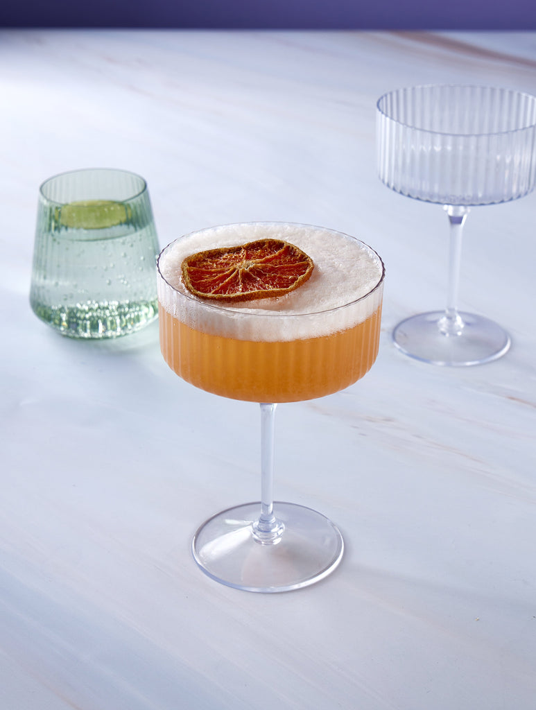 Luxe Party NYC Wine Cups Upscale RIBBED Clear 12 Oz. Plastic Champagne Cups | 8 Cups