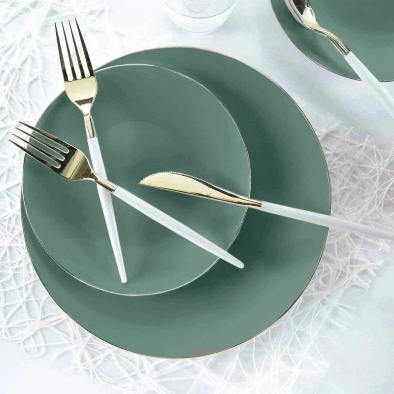 Round Accent Plastic Plates Round Sage Green • Gold Plastic Plates | 10 Pack